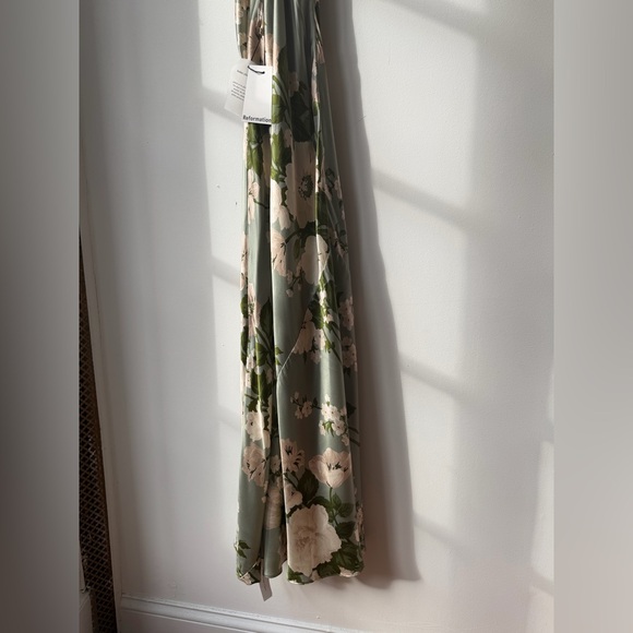 NEW NWT Reformation Anaiis Silk Maxi Dress Tarragon Floral Open Back High Neck 6 - Picture 17 of 17